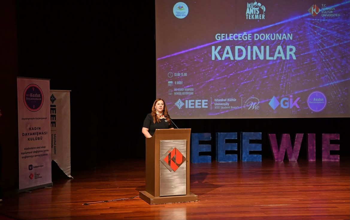 Geleceğe Dokunan Kadınlar